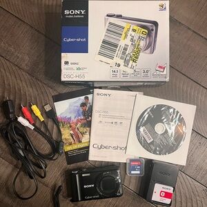 Sony Cyber-Shot Camera DSC-H55 Bundle